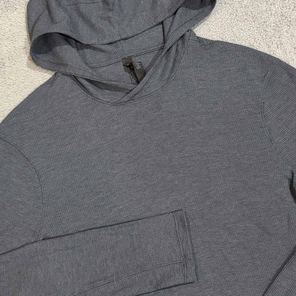 Lululemon Men's Medium Shift Stitch Charcoal Gray Waffle Knit Hoodie LM3ATOS